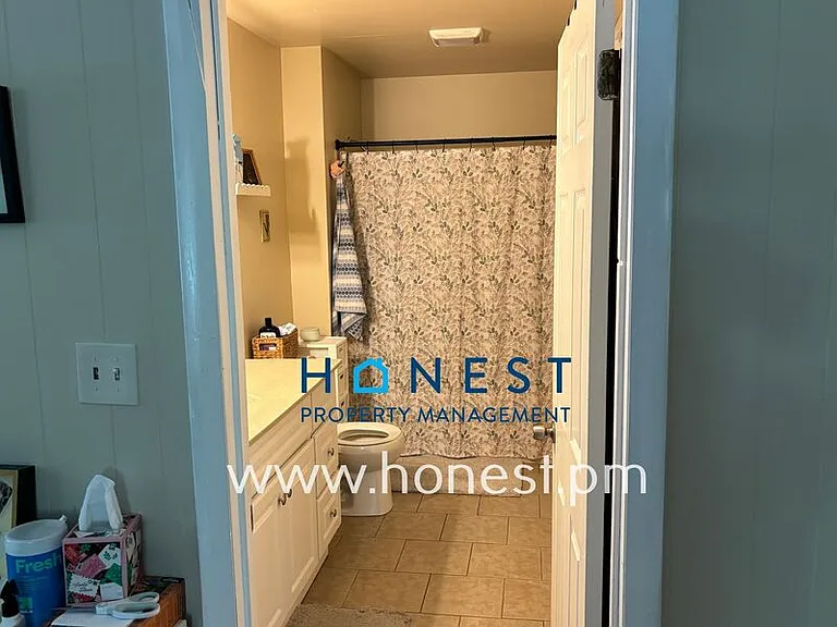 206 Derosay Ave #1 — Photo 30