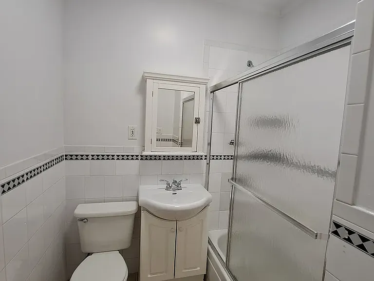 216 W 100th St #506 — Photo 3