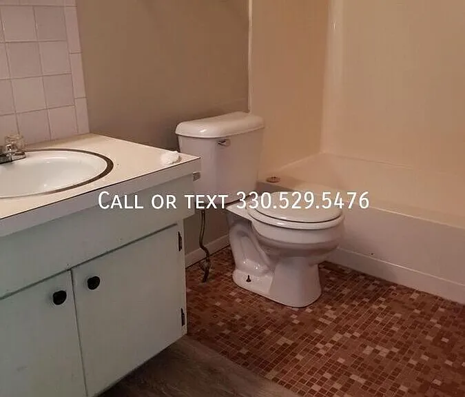 409 Sherman St #7 — Photo 7