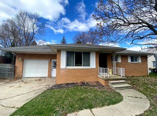 2471 Lanning Dr, Burton, MI