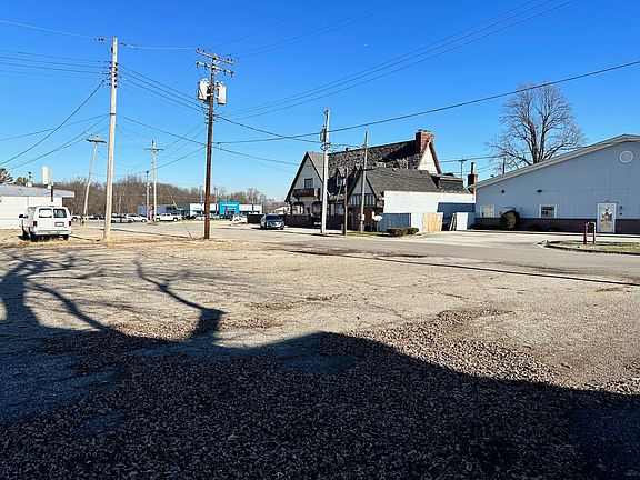 3rd image of Eastern Ave