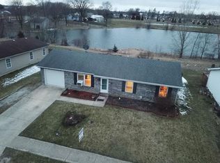 920 S Camden Dr, Columbia City, IN 46725