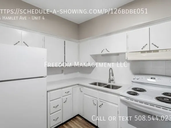 54 Hamlet Ave APT 4, Woonsocket, RI 02895