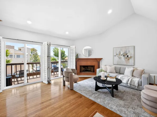 6998 Camino Degrazia, San Diego, CA 92111