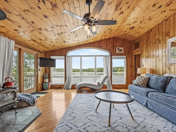35 Horseshoe Way, West Gardiner, ME 04345