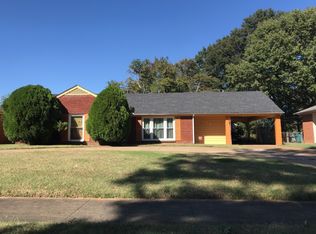 3042 Beauchamp Dr, Memphis, TN 38118