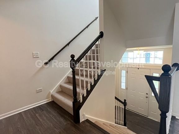 4th image of 4435 Monroe Ct