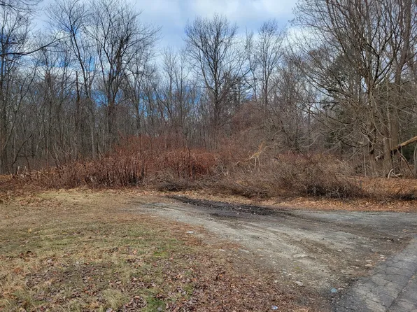 Barker Terrace, Wolcott, CT 06716