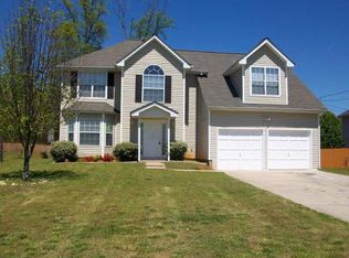 2072 Resting Creek Dr, Decatur, GA 30035