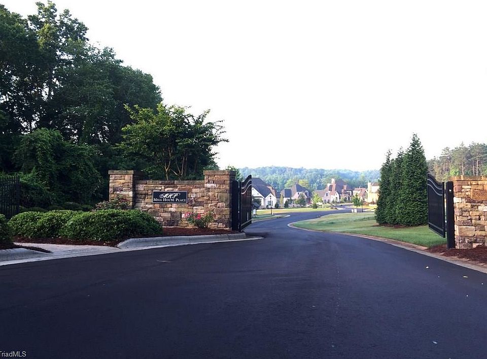 1st image of 4481 Della Crescent Way