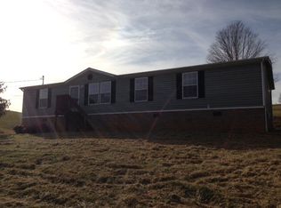 507 Paradise Dr, Chilhowie, VA 24319