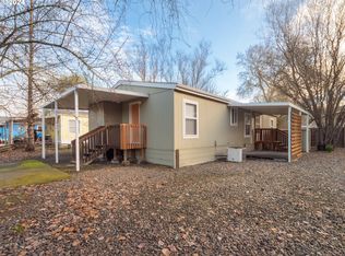 143 Mount Scott Ln #12, Glide, OR 97443