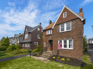3589 Cedarbrook Rd, Cleveland Heights, OH 44118