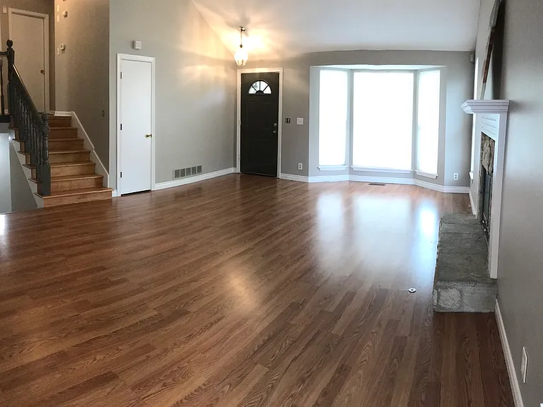 14710 Hardy St — Photo 4