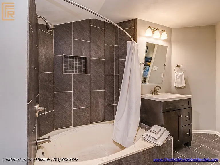 9250 N Vicksburg Park Ct — Photo 22