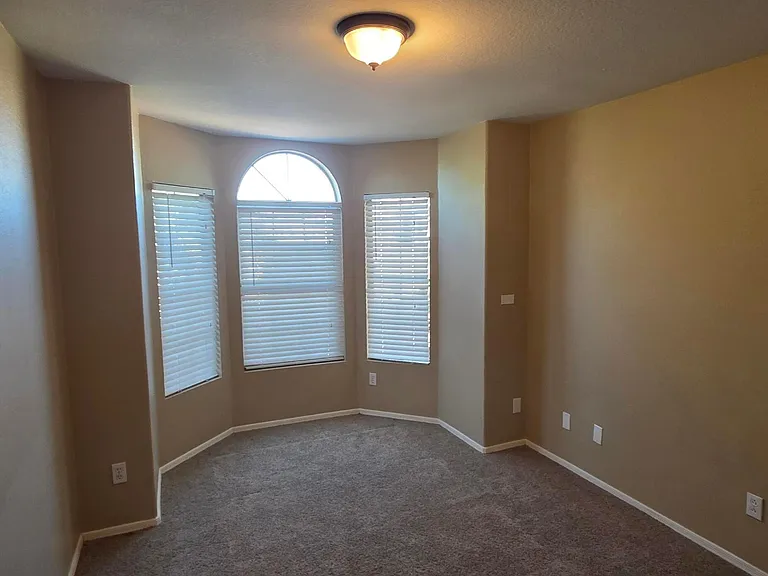 9163 W Davis Rd — Photo 19