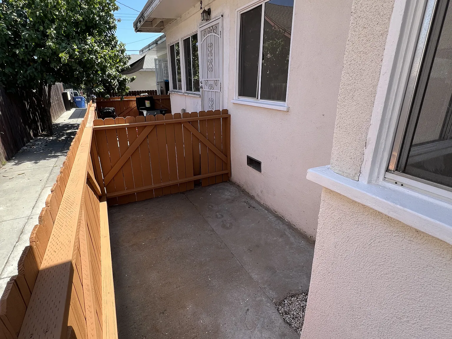 2 bed, $2,300 — Photo 4