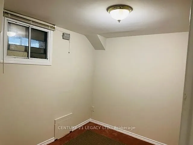 65 Bradstone Sq #UPPER — Photo 20