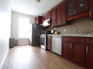 6673 74th St FLOOR 2, Middle Village, NY 11379