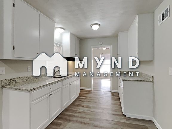 4th image of 1920 Goodhaven Dr