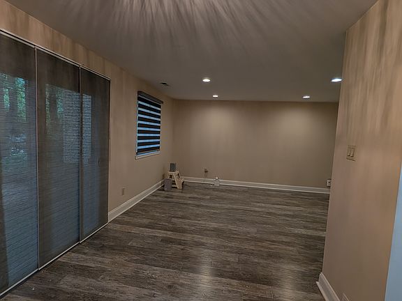 5th image of 507 Cypress Point Cir #A