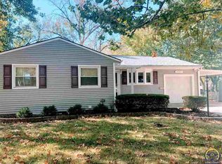 1445 SW Lancaster St, Topeka, KS 66604