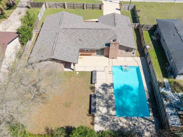 323 N 57th Ave, Pensacola, FL 32506