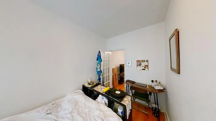 Rented by Corcoran | media 16