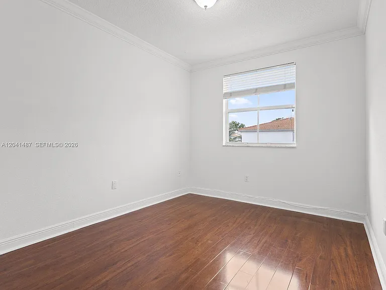 10966 NW 43rd Ter #10966 — Photo 33