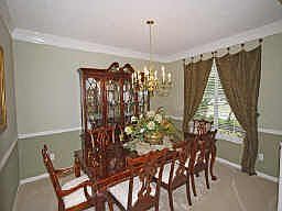 3rd image of 42 Clovergate Cir
