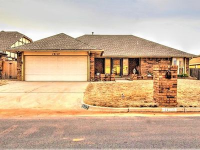 12117 N Sierra Rd, Oklahoma City, OK, 73162