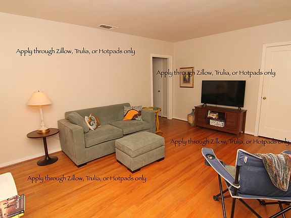 3rd image of 2404 Portola Way