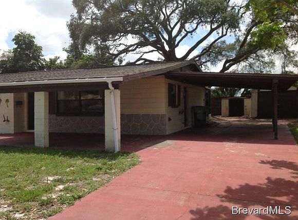 2nd image of 2086 E Cedarwood Dr