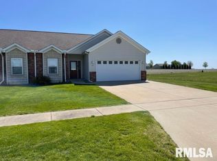 25 Candlewick Ct, Minier, IL 61759