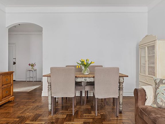 2nd image of 140 8th Ave APT 1L