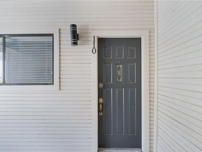 2605 Enfield Rd #110 — Photo 8