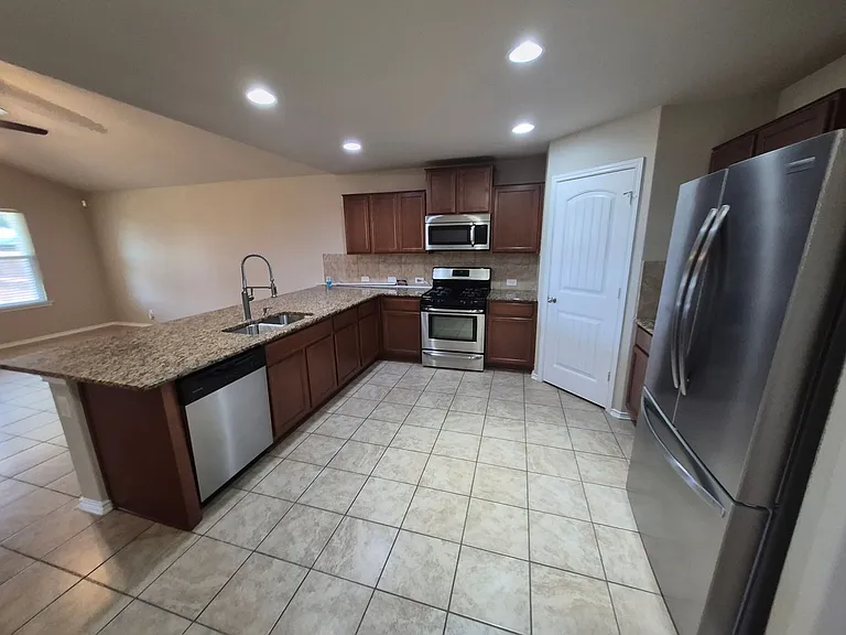10213 Metz Valley — Photo 10