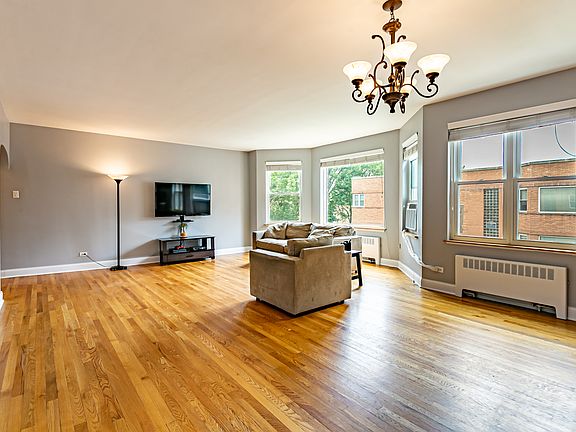 5th image of 2645 W Fitch Ave #3