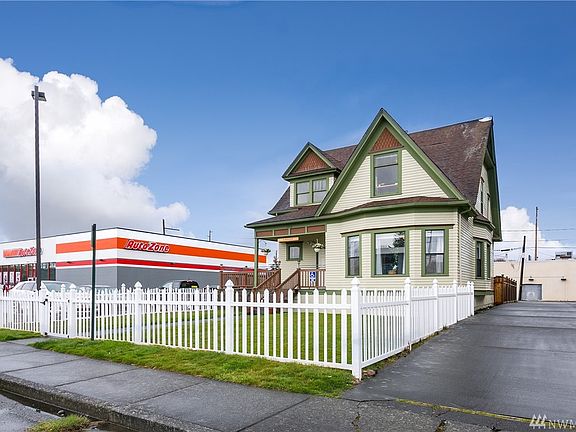 Prime location on James Street, with ample parking in front and in back.