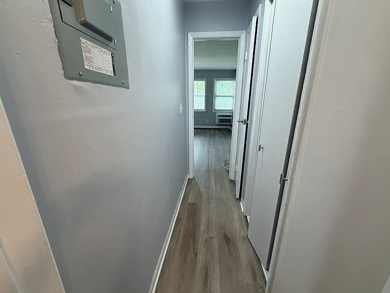 47 Huguenot St #1 — Photo 7