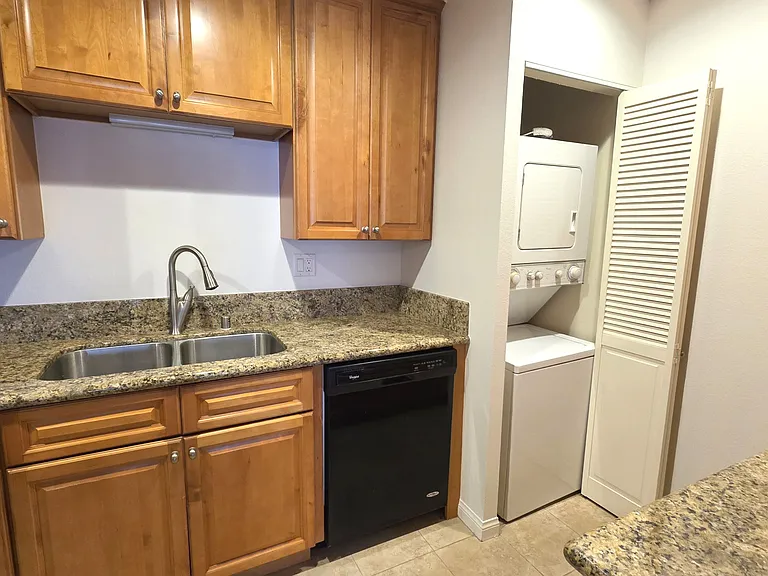 2344 Hosp Way #228 — Photo 10