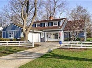 22913 Halburton Rd, Beachwood, OH 44122