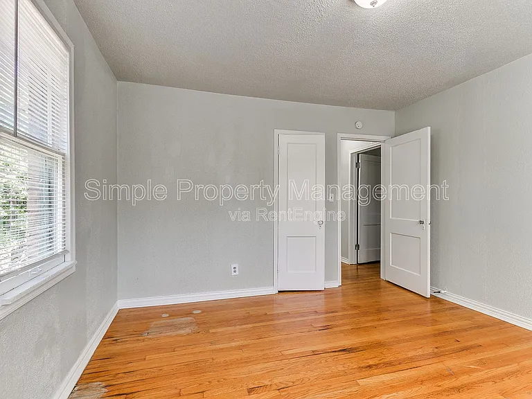 1841 N Gatewood Ave — Photo 21
