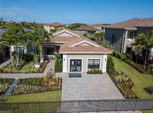 11808 Meadowrun Cir, Fort Myers, FL 33913