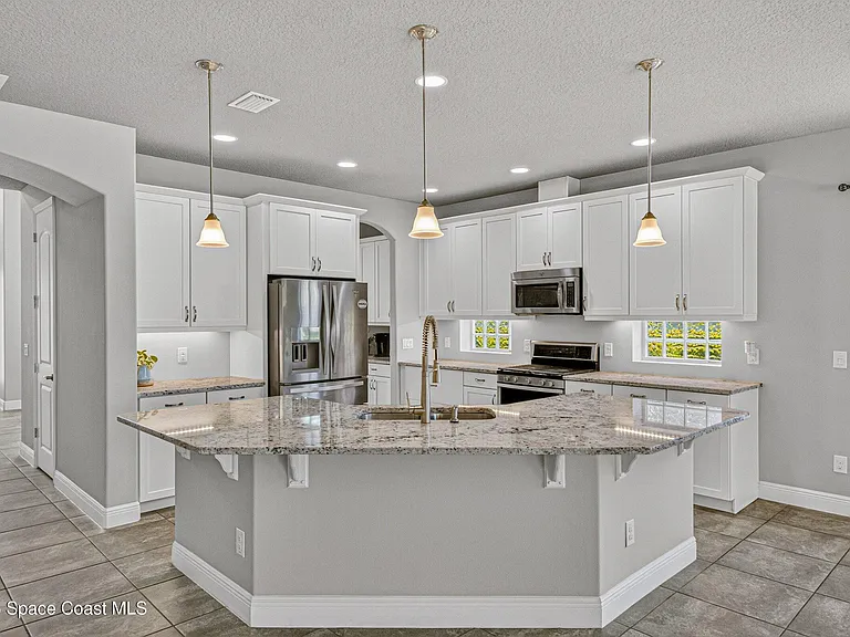 8019 Marquette Dr — Photo 4