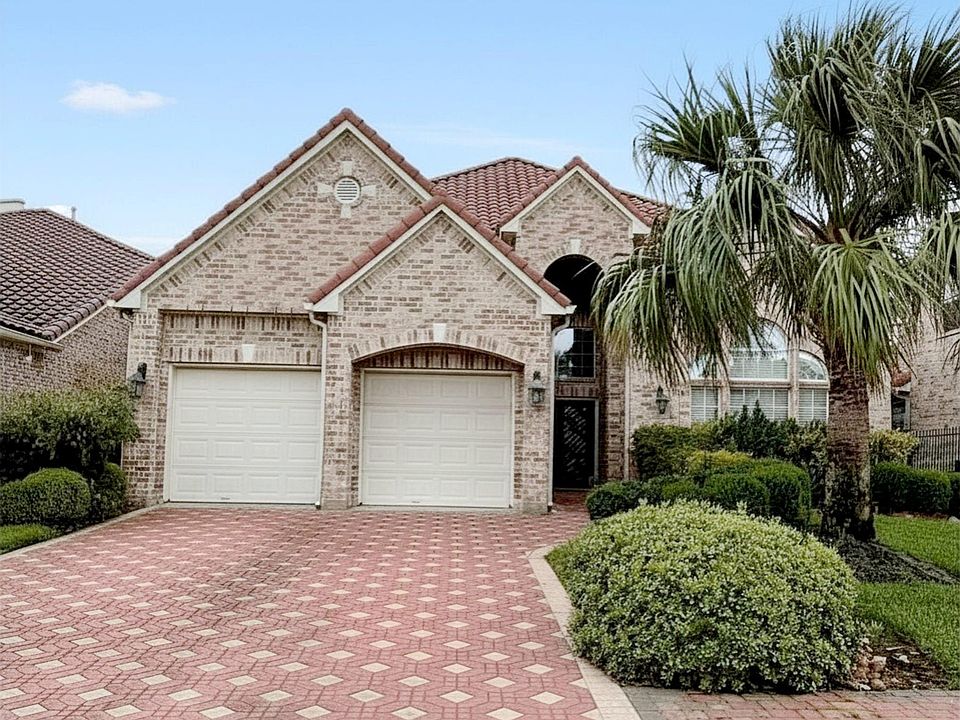 1st image of 18943 Villa Bergamo Ln