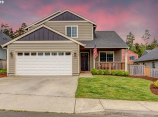 2232 SE Salal Loop, Warrenton, OR 97146