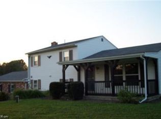 9050 N Palmyra Rd, Canfield, OH 44406