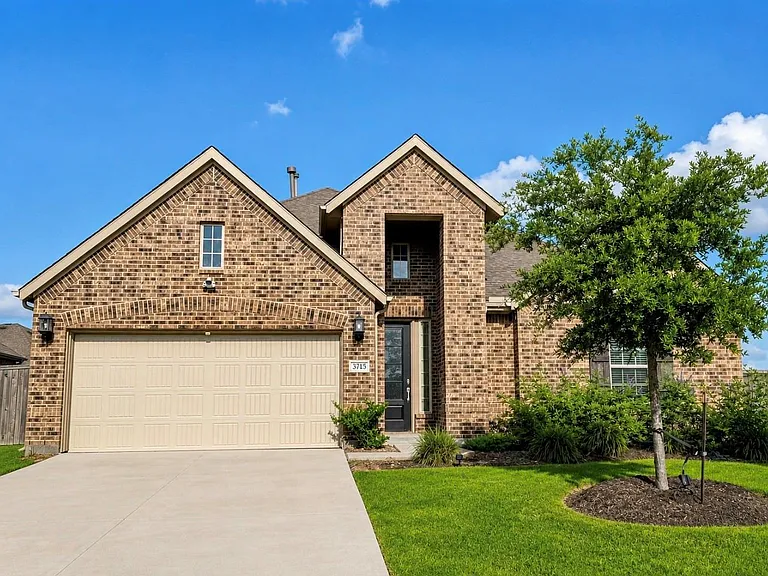 3715 Rock Ledge Dr — Photo 1