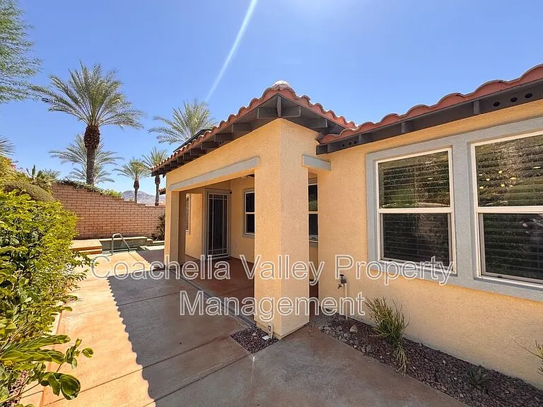 138 Shoreline Dr — Photo 52